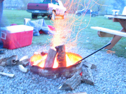 Camping Trips > May Long Weekend, 2003 > Picture 257
 (Click on image for a larger view)