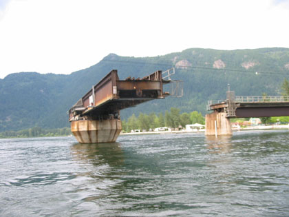 Camping Trips > June 22-26, 2003 > Picture 51
 (Click on image for a larger view)