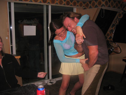 Houseboat 2005 > John's Pictures > Picture 100
 (Click on image for a larger view)