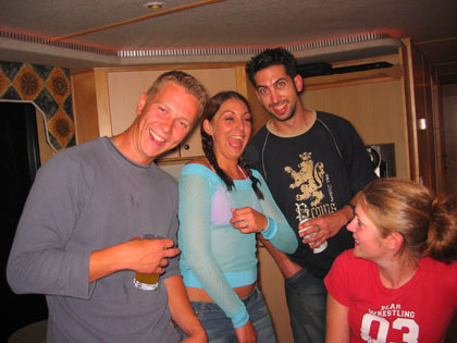 Houseboat 2005 > John's Pictures > Picture 151
 (Click on image for a larger view)