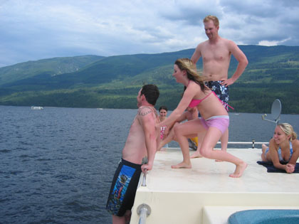 Houseboat 2005 > John's Pictures > Picture 224
 (Click on image for a larger view)