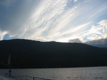 Houseboat 2005 > John's Pictures > Picture 275
 (Click on image for a larger view)