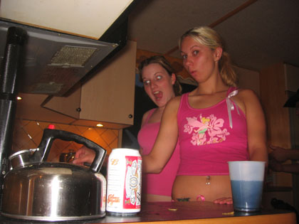 Houseboat 2005 > John's Pictures > Picture 277
 (Click on image for a larger view)
