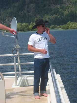 Houseboat 2005 > John's Pictures > Picture 361
 (Click on image for a larger view)