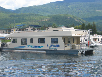 Houseboat 2005 > John's Pictures > Picture 374
 (Click on image for a larger view)