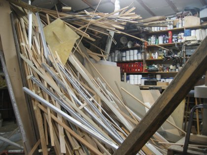 Collapsed support beam, front view
