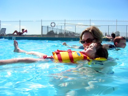 Learning to float