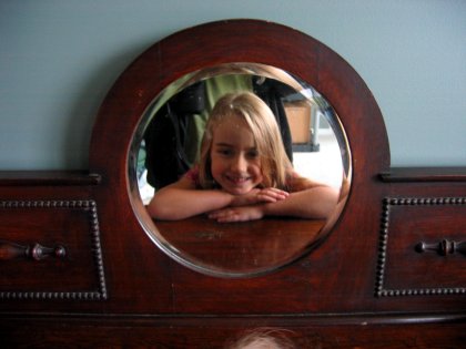 Mirror Looker