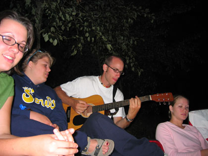 Pine Lake 2003 > August 15-17 > Picture 3
 (Click on image for a larger view)